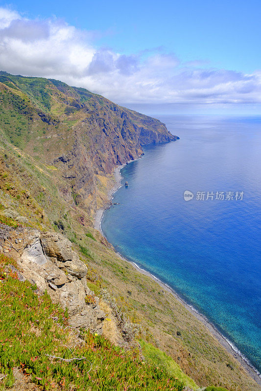 马德拉岛西海岸的Ponta do Pargo灯塔